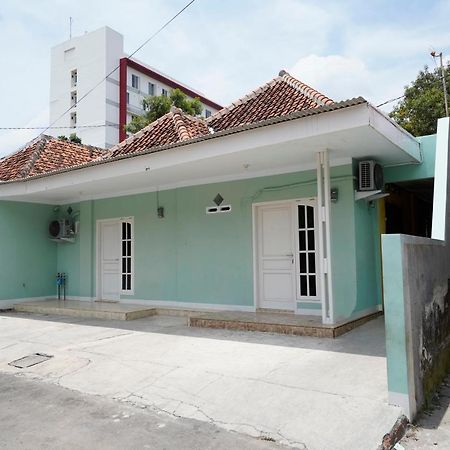 Oyo 91389 Anggrek Residence Syariah Soreang Exteriér fotografie