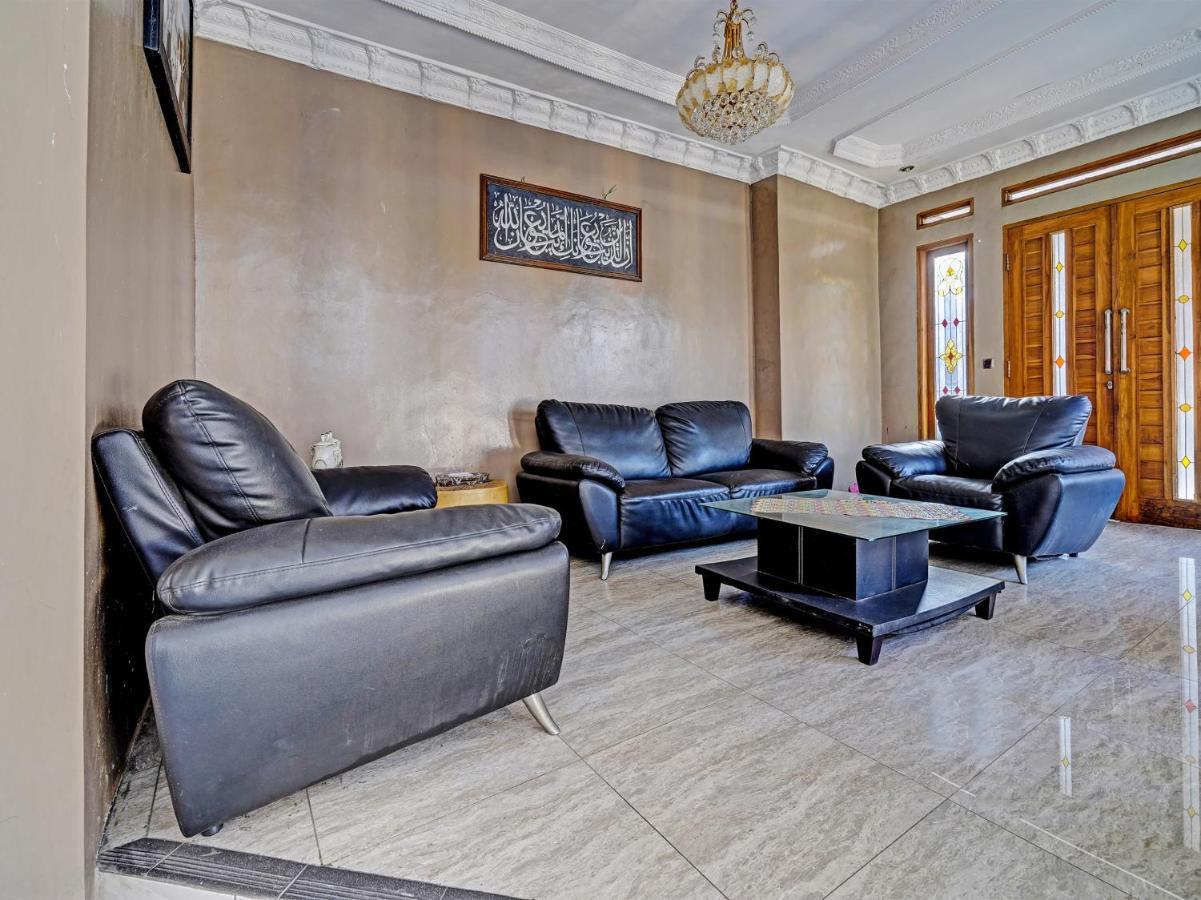 Oyo 91389 Anggrek Residence Syariah Soreang Exteriér fotografie
